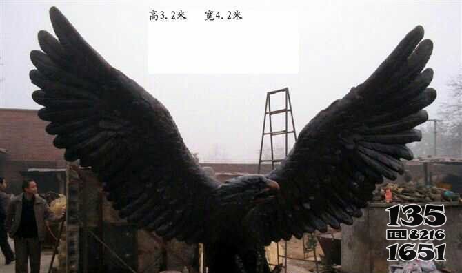 雄鷹展翅銅雕 雄鷹雕塑圖片世界作品高爾夫圖片