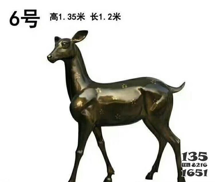 梅花鹿動(dòng)物銅雕 梅花鹿雕塑銅雕門口駱駝紅梅圖片