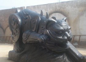 銅雕庭院鎮(zhèn)宅神獸動物雕塑 神獸雕塑圖片庭院彩繪醫(yī)院