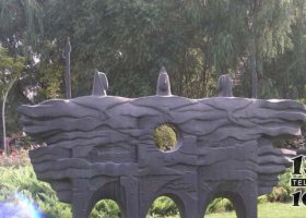 公園抽象戰(zhàn)士人物銅雕 