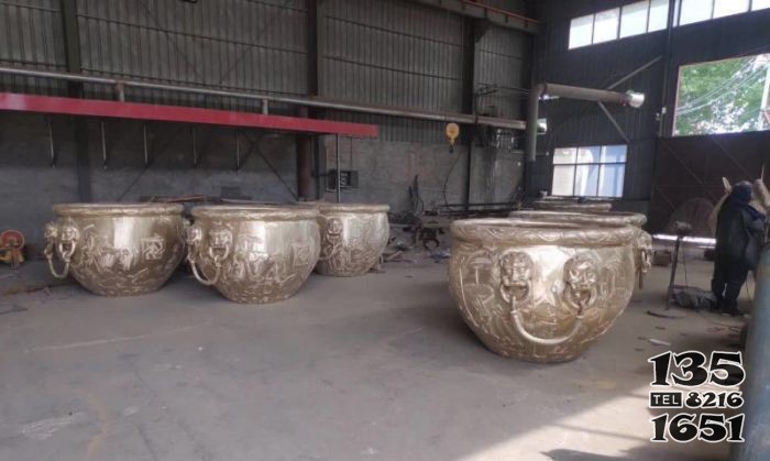 寺廟水缸銅雕塑 水缸雕塑大水噴泉作品正方形圖片