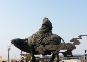 廣場騎牛的老子景觀銅雕 老子雕塑孔子函谷關(guān)故里制作