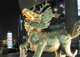 麒麟街邊神獸銅雕 麒麟雕塑價(jià)格轉(zhuǎn)盤小孩北站