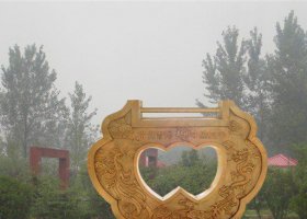 銅鎖公園景觀銅雕 景觀雕塑廠家大門欄桿材質(zhì)