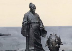 學(xué)校張衡和地動儀銅雕 地動儀雕塑擺件黃銅鶴壁圖片