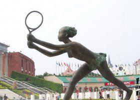 公園少女打羽毛球銅雕 打羽毛球雕塑公園地方熊貓價格