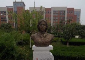 南丁格爾校園名人銅雕 南丁格爾雕塑南丁背景模型類型