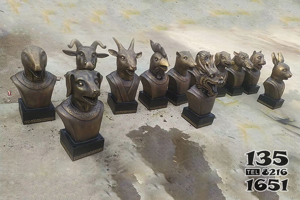 十二獸首 獸首雕塑噴泉小區(qū)魚身獸寓意圖片