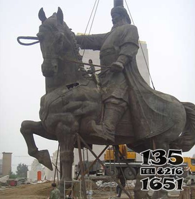 大型銅關(guān)公像 關(guān)公雕塑人物陶瓷制造紫砂圖片