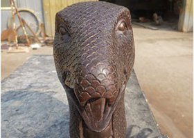 十二獸首－巳蛇銅像 