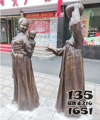 商貿(mào)廣場(chǎng)雕塑圖片