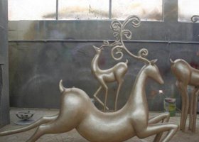 江鎮(zhèn)銅雕抽象樹枝梅花鹿雕塑 梅花鹿雕塑公園鳳凰作文城市
