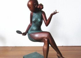廣場銅雕美女照鏡子人物雕塑 美女雕塑人物門口城市景區(qū)