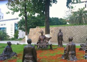公園朱熹講學(xué)人物銅雕 朱熹雕塑公園古銅門前鑄銅