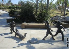 公園玩耍的兒童人物銅雕 兒童雕塑兒童畫元素山海經(jīng)色彩