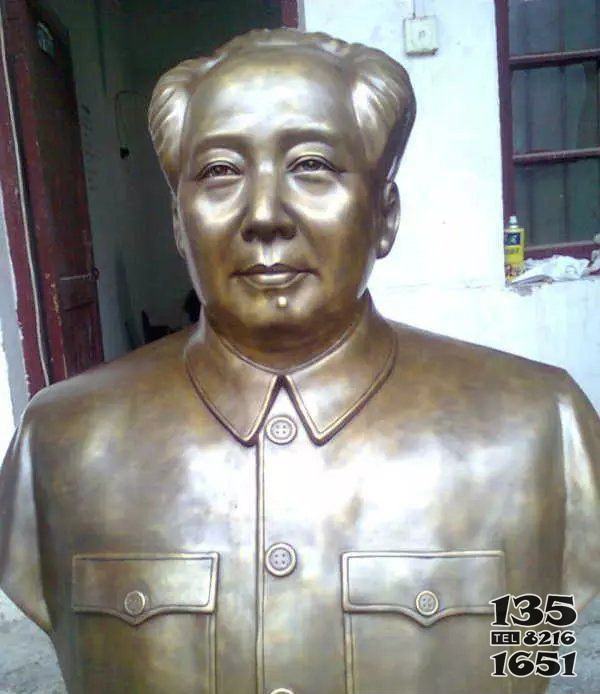 江鎮(zhèn)校園毛主席胸像偉人銅雕 毛主席雕塑青年高校金色意義圖片