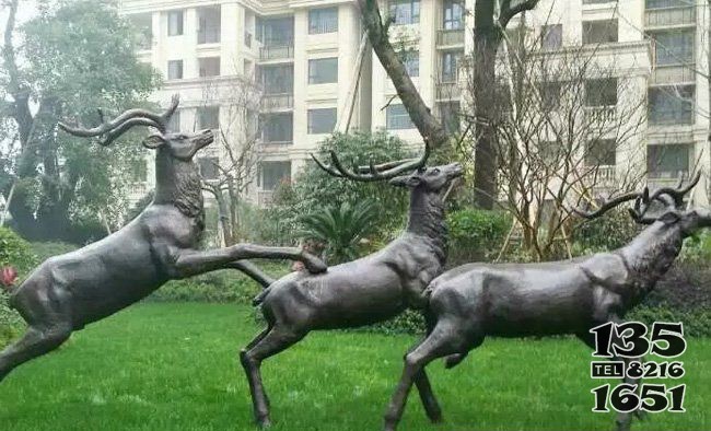 奔跑的鹿公園景觀銅雕 圖片