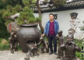 園林司馬光砸缸銅雕 