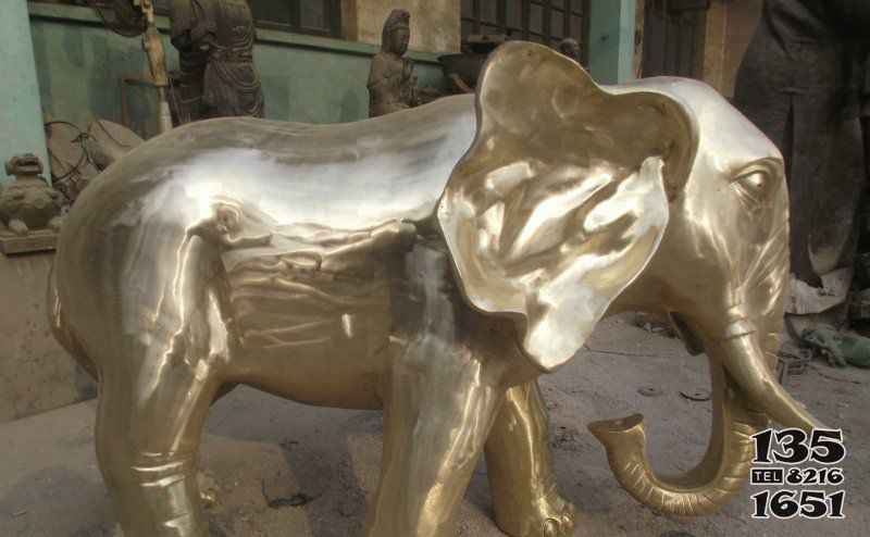 公園大象動(dòng)物銅雕 圖片
