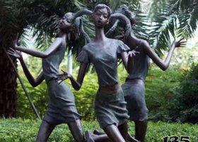 公園編花籃的女孩人物銅雕 女孩雕塑作品動(dòng)物故事雕塑園