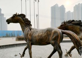 廣場馬動物銅雕 
