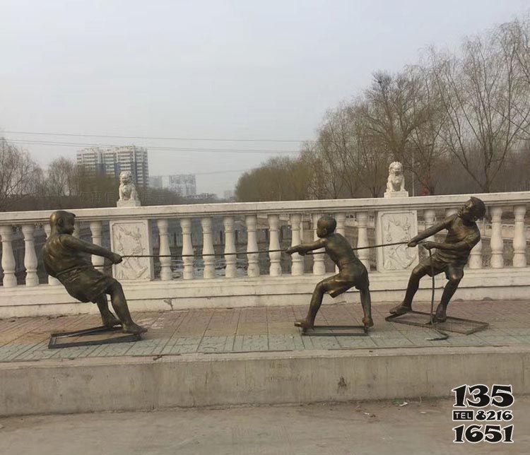 拔河的兒童公園小品銅雕 兒童雕塑作品供應(yīng)商設(shè)備廠沙桌圖片
