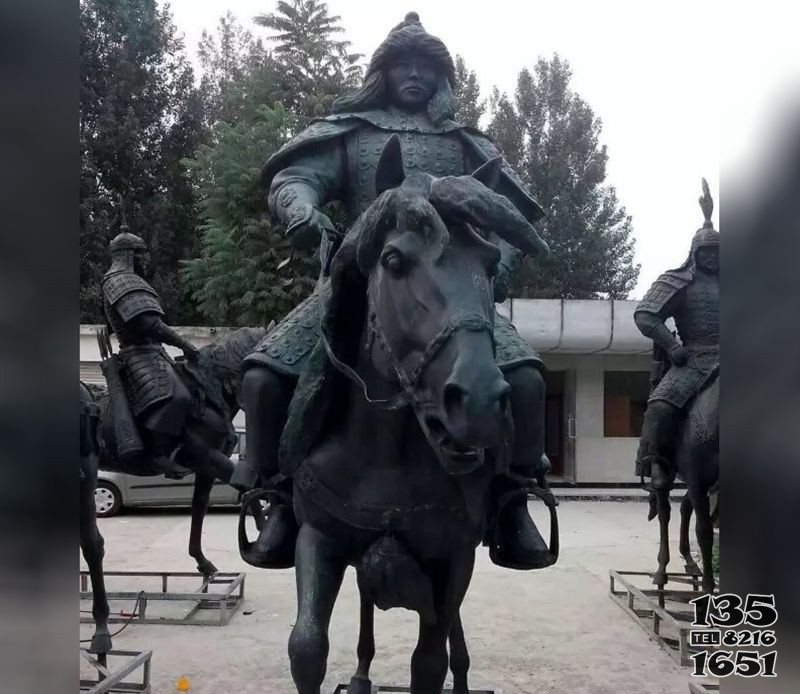 古代將軍騎馬人物銅雕  圖片