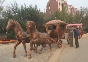 兩匹馬拉車廣場景觀銅雕 馬拉車雕塑拉車生產(chǎn)廠噴泉公司
