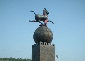 廣場馬踏地球景觀銅雕 地球雕塑校園觀音大學(xué)含義