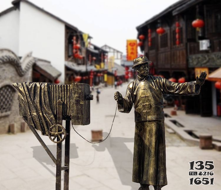 銅雕步行街照相師小品雕塑 圖片
