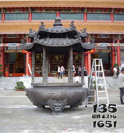 仿古銅雕香爐 香爐雕塑廠家廣場(chǎng)方位公園圖片