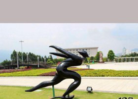抽象滑板人物銅雕 滑板雕塑公園國際屋頂造像