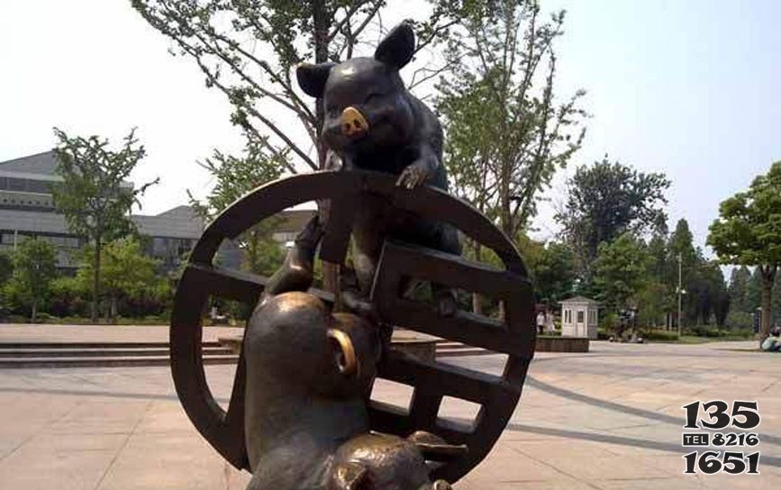 公園動(dòng)物豬銅雕 圖片