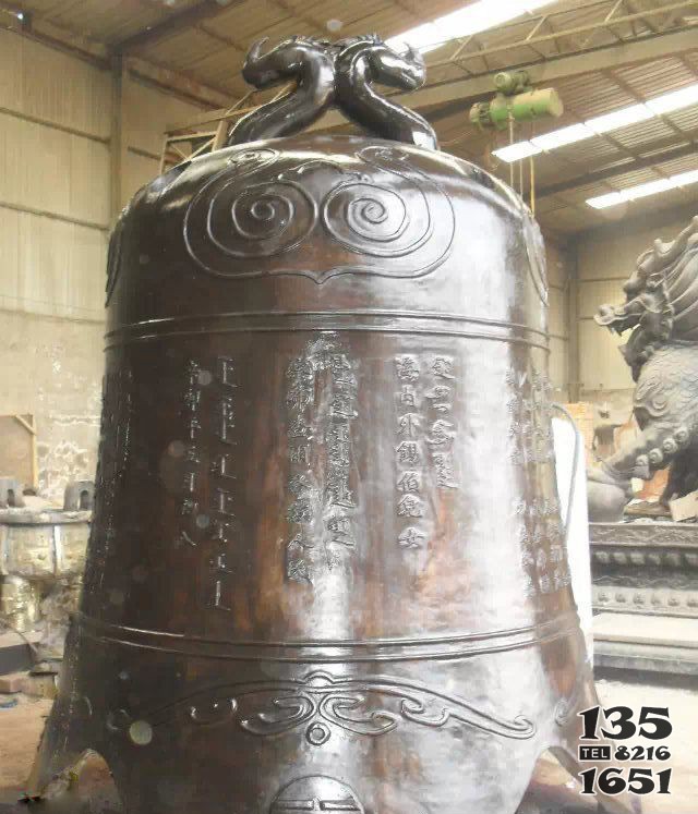 鑄銅鐘寺廟銅雕 銅鐘雕塑廣場(chǎng)效果圖匯豐世紀(jì)圖片