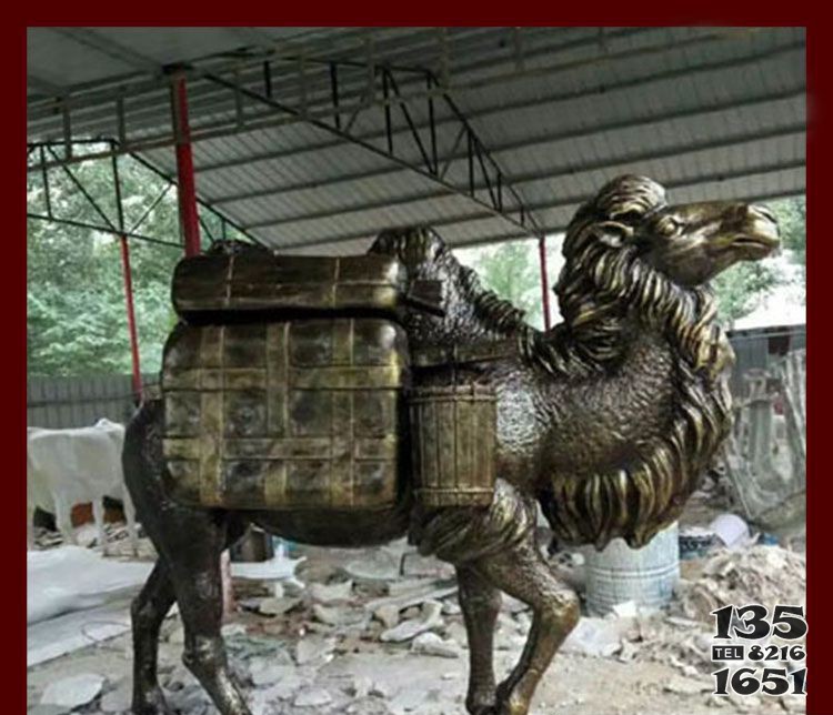 拖行李的駱駝動物銅雕 駱駝雕塑米銅滿都周年慶拉圖圖片