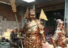 銅雕武財神持刀關公雕塑 關公雕塑大型特大號黃銅電話