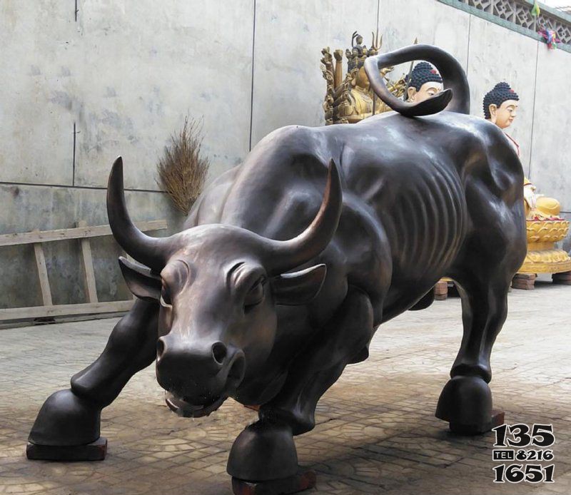 銅雕廣場華爾街動物牛 華爾街牛雕塑銅雕牛的公司現(xiàn)貨圖片