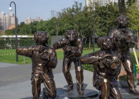 公園狗頭人身創(chuàng)意銅雕 狗頭雕塑公園意義身子龍頭