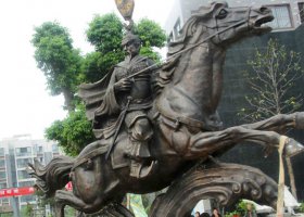 銅雕古代大型騎馬人物 