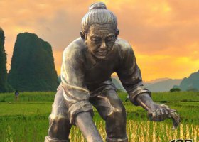 插秧農(nóng)田人物銅雕塑 