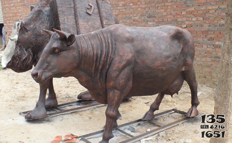 鑄銅奶牛公園動(dòng)物銅雕 奶牛雕塑價(jià)格教程二手評(píng)語(yǔ)圖片