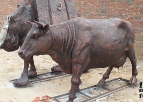 鑄銅奶牛公園動物銅雕 奶牛雕塑價格教程二手評語