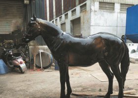 公園駿馬動物玻璃鋼仿銅擺件 駿馬雕塑銅雕陵前制作廠米八