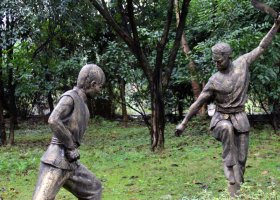 城市景觀銅雕塑人物晨練銅雕像公園廣場(chǎng)擺件 