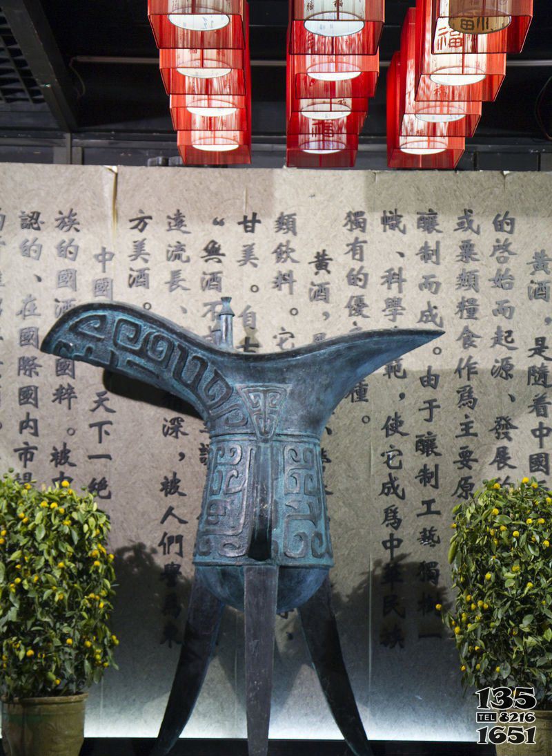 青銅仿真酒樽銅雕 圖片