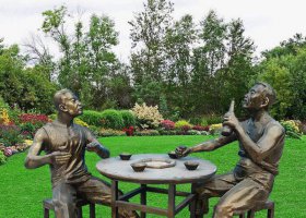 公園喝酒吃火鍋人物小品銅雕 吃火鍋雕塑人物夫妻公園飯店