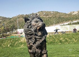 公園西洋吼獅子銅雕 