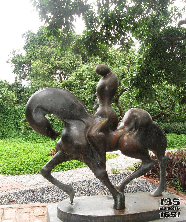 公園抽象騎馬人物景觀銅雕 圖片