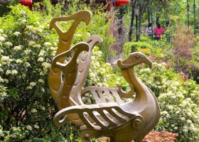 公園抽象鳳凰銅雕 鳳凰雕塑圖片明中都惠東構(gòu)件