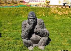 公園銅雕田園猩猩動物雕塑 猩猩雕塑彩繪小提琴大全步行街